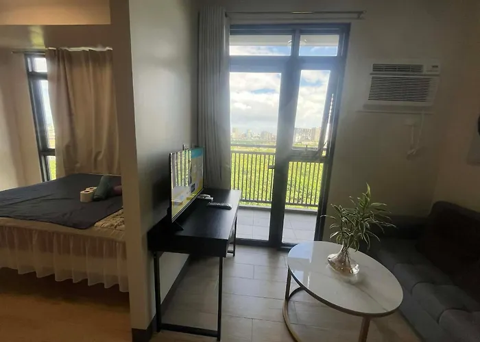 Gentry Manor Wifi Tv&balcony View Near Okada Naia