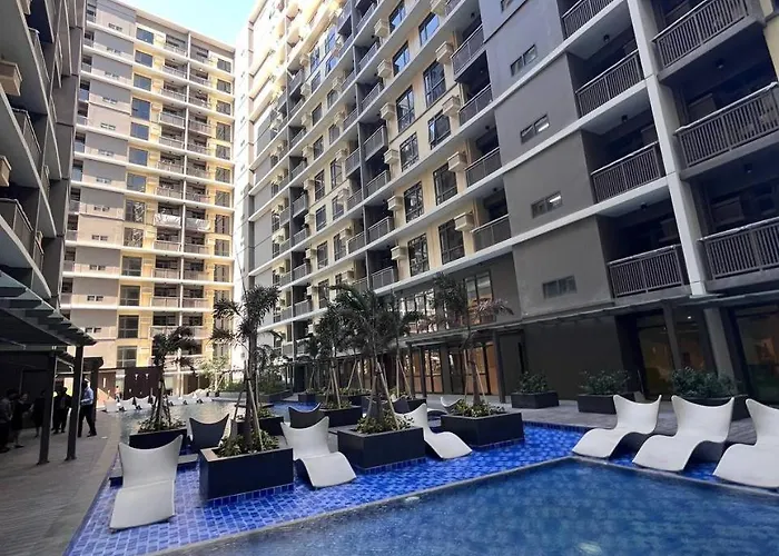 Gentry Manor Wifi Tv&balcony View Near Okada Naia *